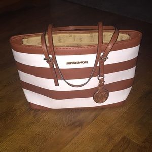 Michael Kors Tote